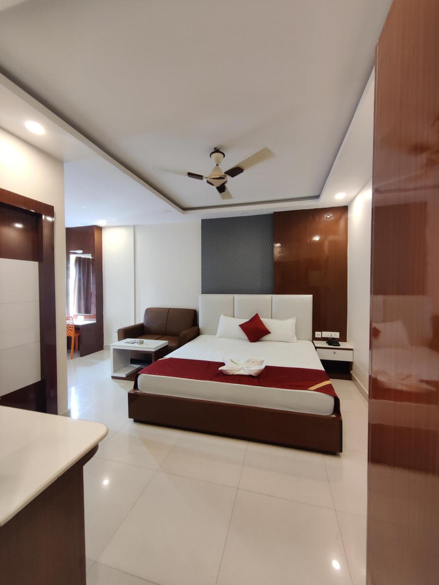 Hotel Riva New Digha Digha  Esterno foto